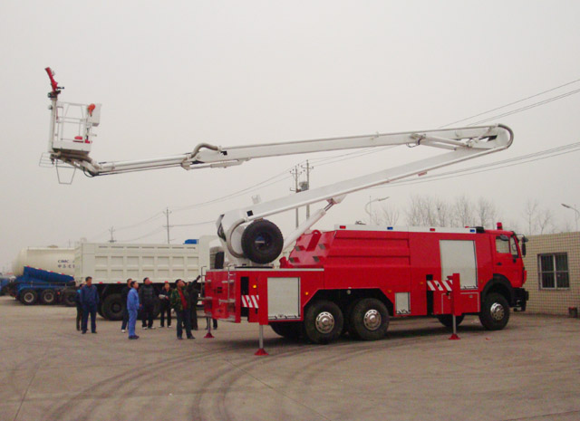 奔馳18型舉高噴射消防車