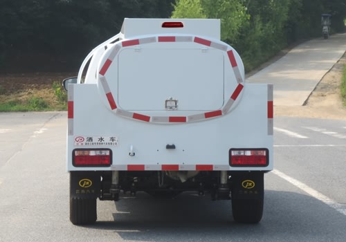 東風(fēng)四驅(qū)森林消防車