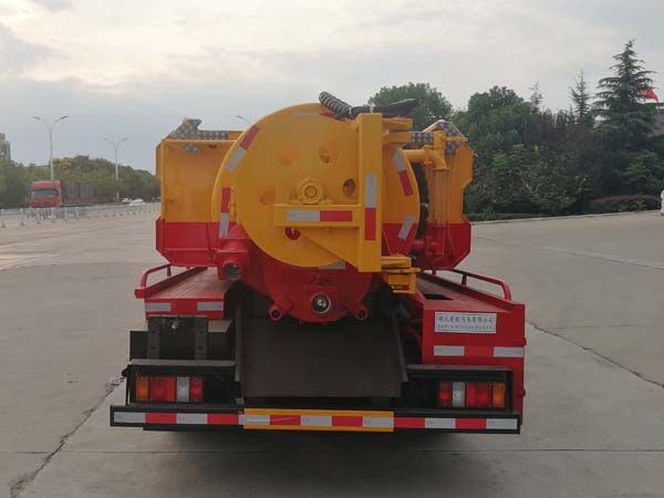 江鈴5方清洗吸污車(chē)